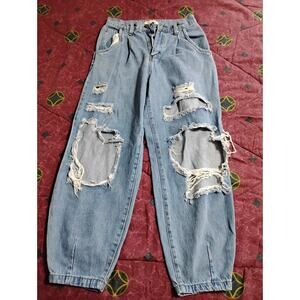 Vibrant M.I.U Distressed Blue Denim Style EP1931 in Medium Wash Size Small 26"